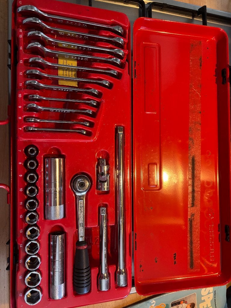 Facom sleutelset/doppen set, Ophalen of Verzenden, Nieuw, Gereedschapsset, Facom