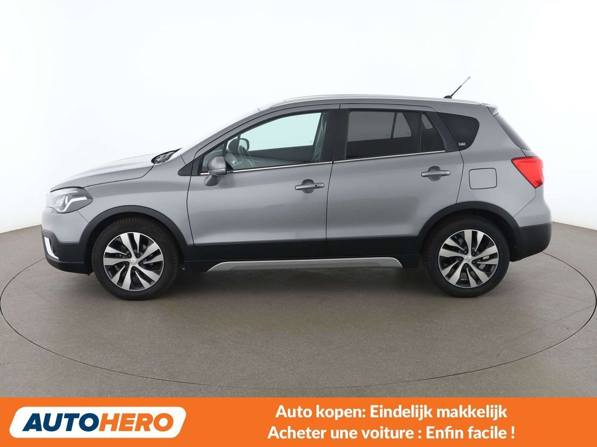 Suzuki SX4 1.4 BoosterJet Comfort+ 4x4 (bj 2018, automaat), Auto's, Automaat, Gebruikt, Zwart, SX4