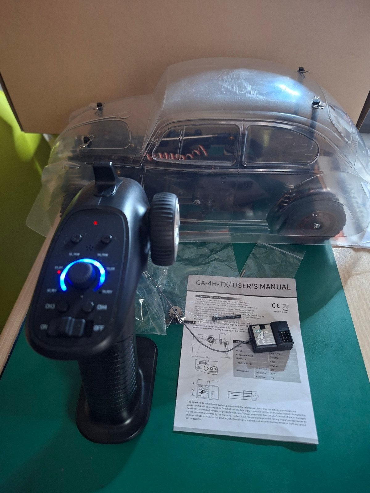 N 2 des 3 dernières voitures en vente, seulement 75€, Échelle 1:10, Enlèvement ou Envoi, Électro, Comme neuf