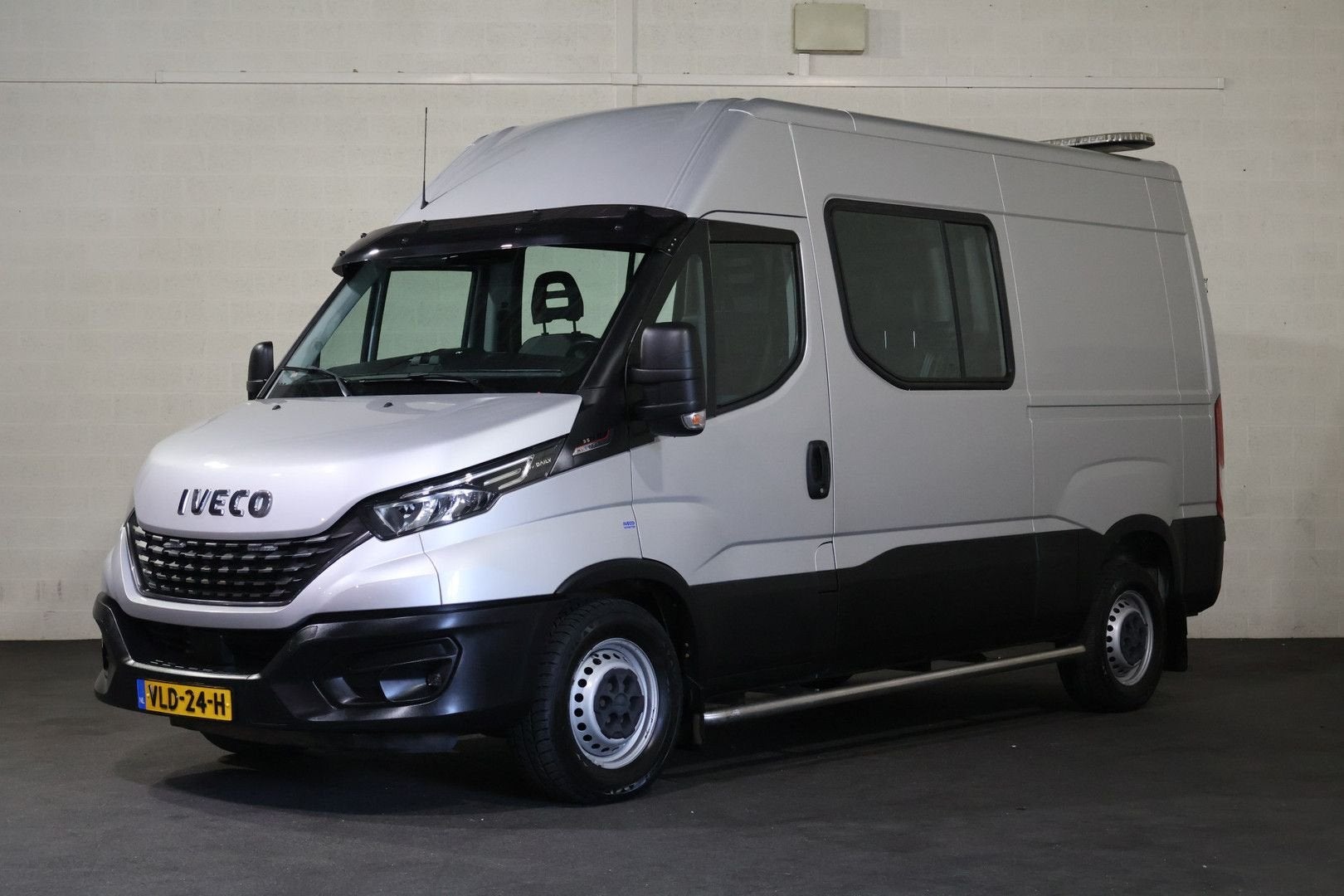 Iveco Daily 35S21 Hi-Matic Automaat DC 3.5T Trekhaak, Auto's, Bestelwagens en Lichte vracht, Automaat, Iveco, Diesel, Cruise Control