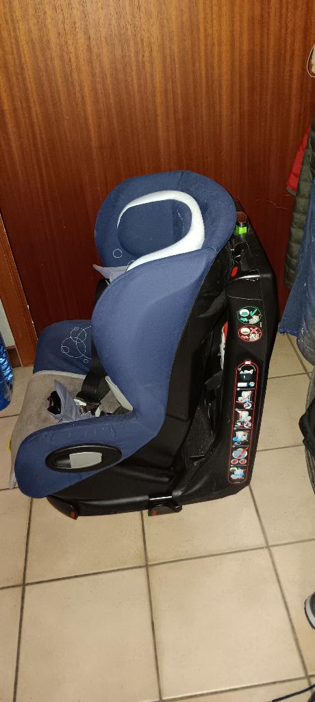 Verkoop van kinderzitje - Halle, Kinderen en Baby's, Autostoeltjes, Ophalen, Autogordel, 9 t/m 18 kg, Verstelbare rugleuning