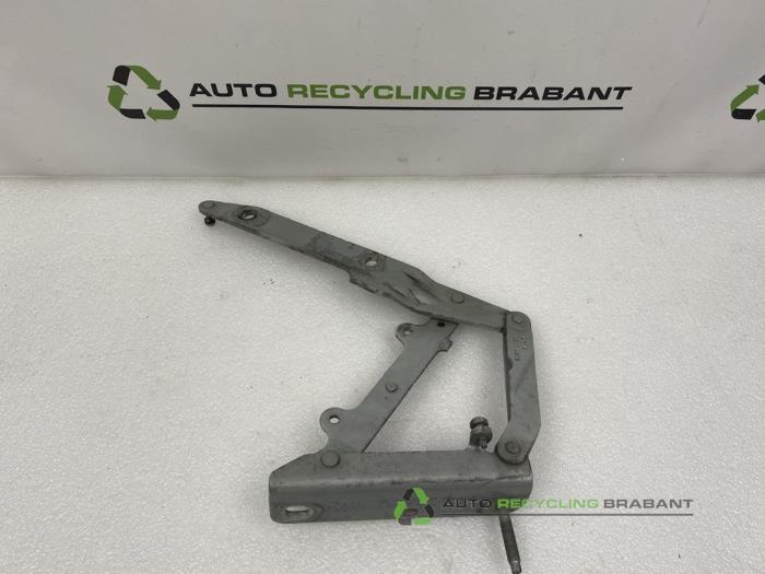 Charnière capot d'un Landrover Range Rover Sport, -, 3 mois de garantie, Utilisé, -