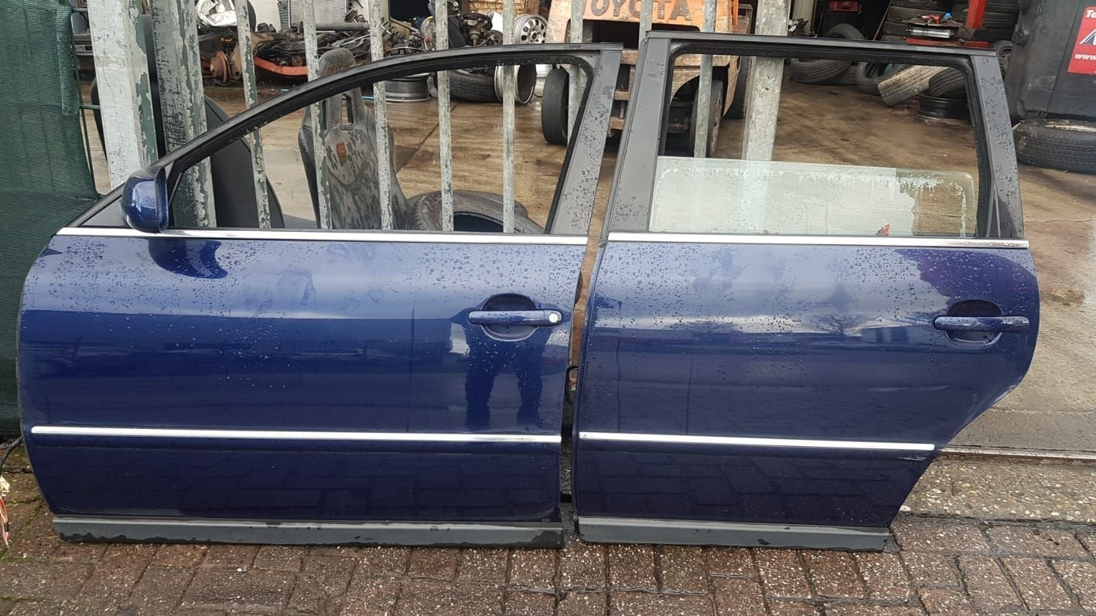 VW PASSAT STATION PORTIEREN LV+LA BJ 2005, -, Utilisé, Porte, -