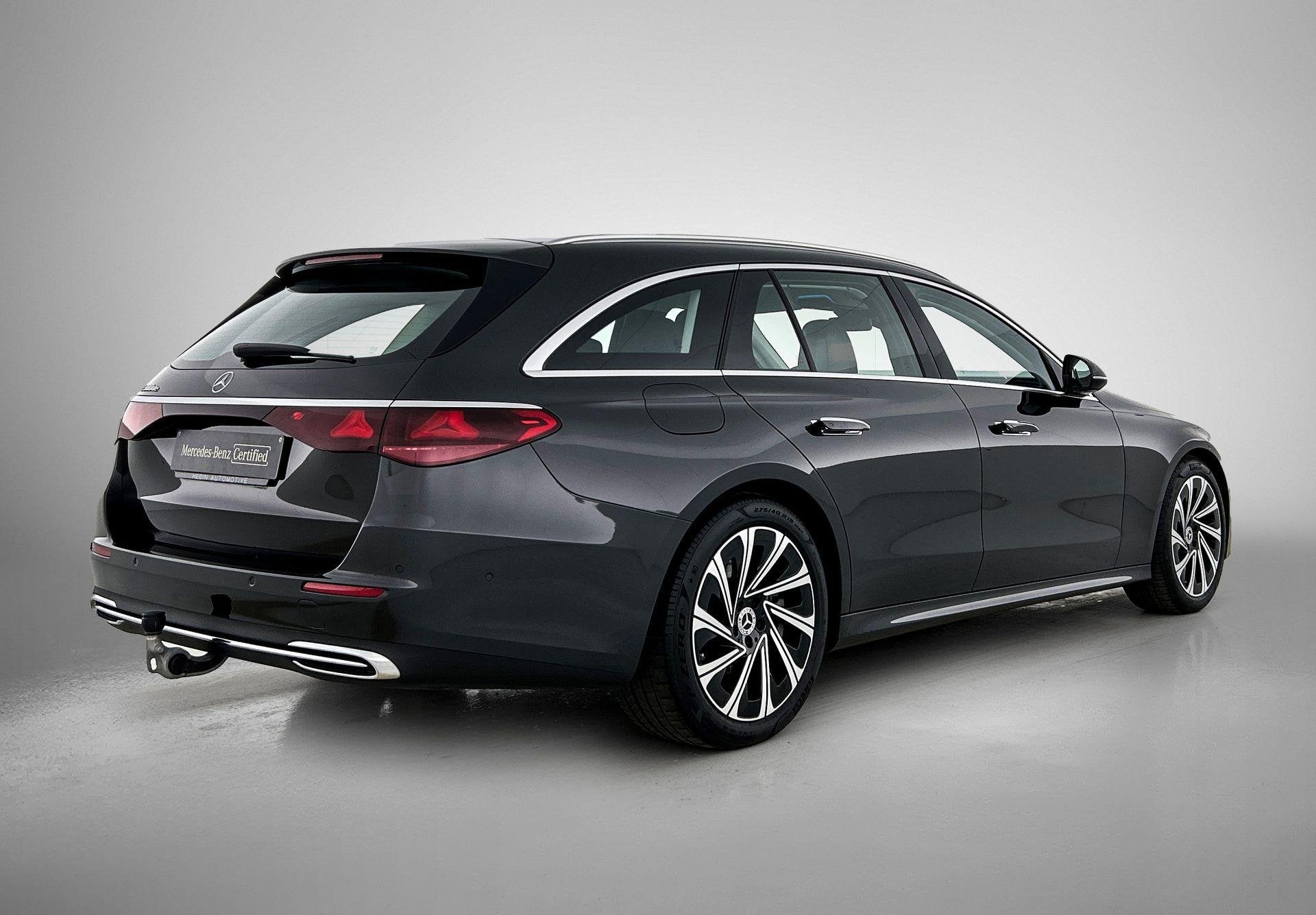 Mercedes-Benz E-Klasse 300 DE Break Luxury Line | Trekhaak |, Autos, Argent ou Gris, Entreprise, 5 portes, Automatique