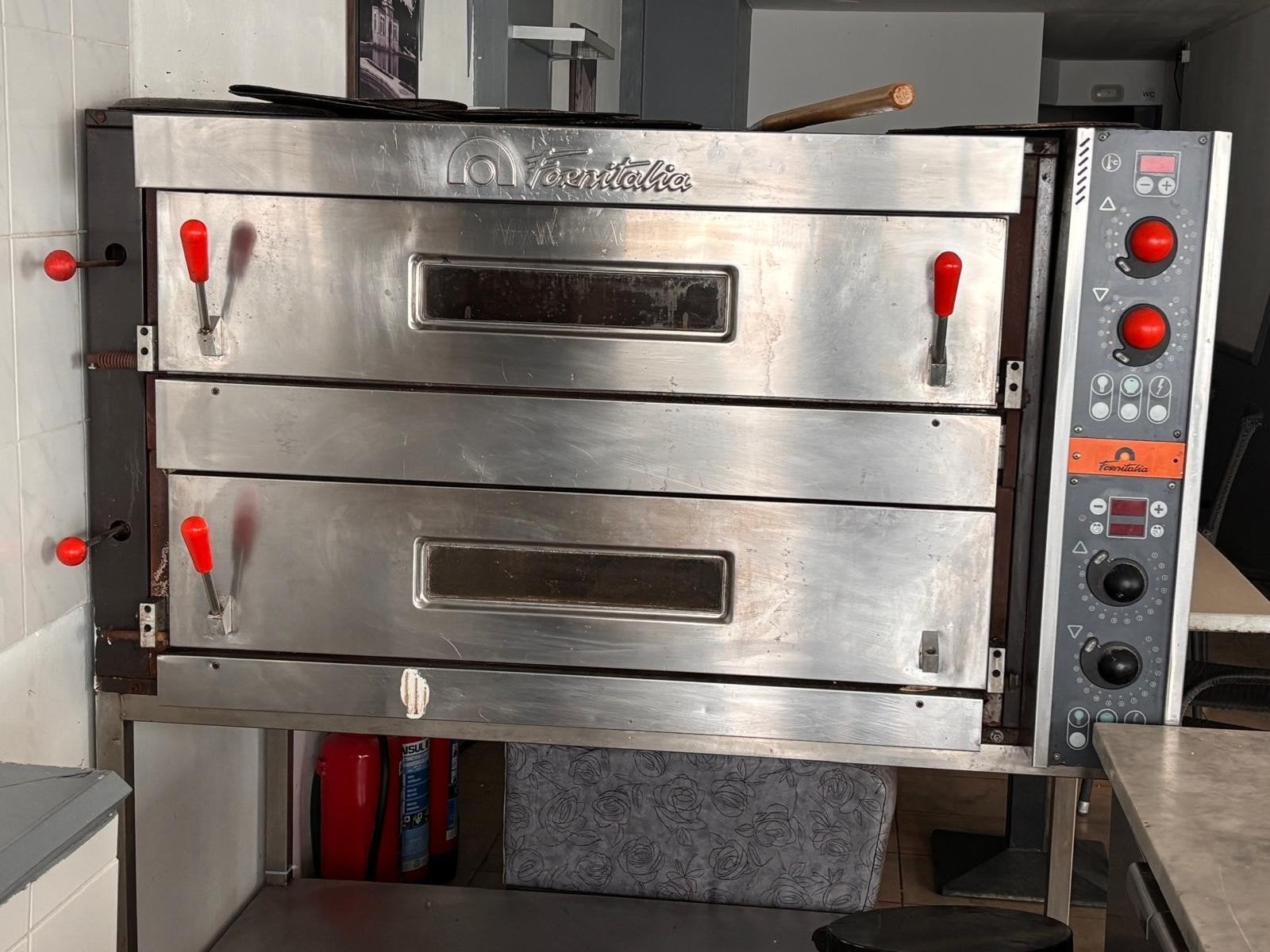 Pizzaoven 3x380 elektrische, Ophalen