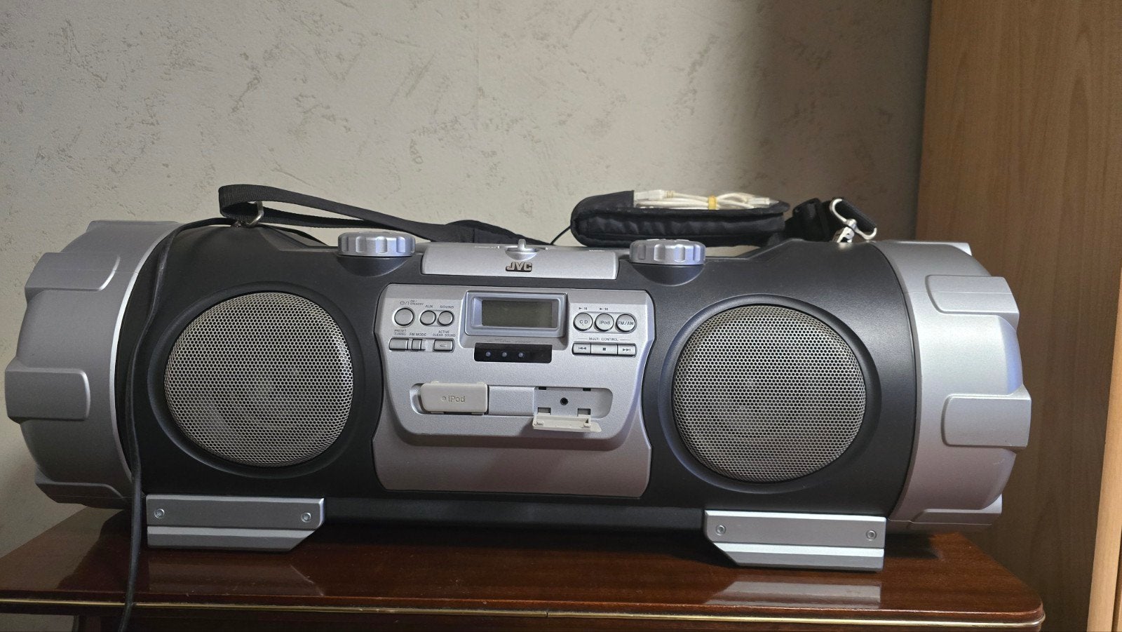 JVC Boomblaster MP3 Radio Cd draagbaar, Audio, Tv en Foto, Radio's, Ophalen, Radio