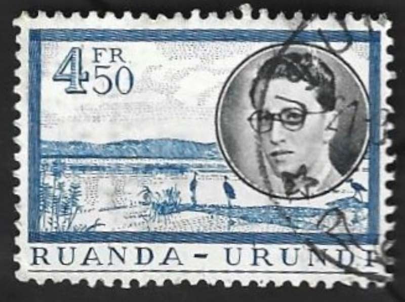 1 Postzegel Ruanda-Urundi 1955 reis Koning Boudewijn, Postzegels en Munten, Ophalen of Verzenden, Gestempeld, Koningshuis