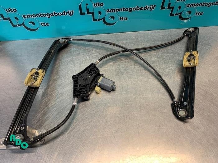 Mécanique vitre 2portes avant gauche d'un Volkswagen Golf (, Volkswagen, -, 3 mois de garantie, Utilisé
