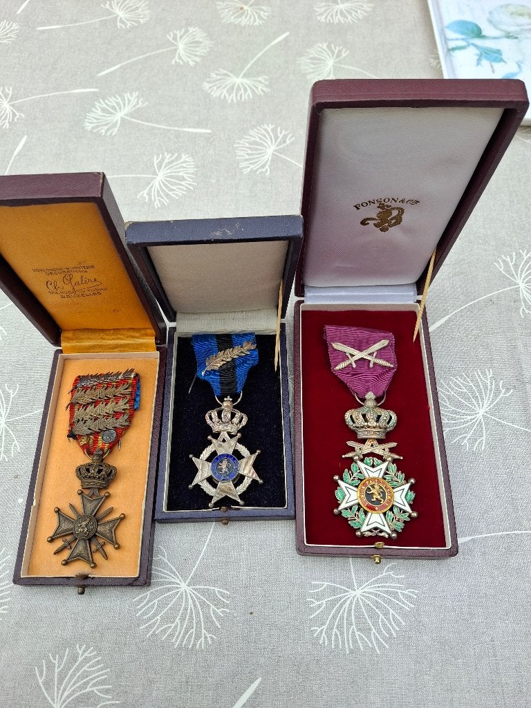 Drie Belgische medailles, Verzamelen, Ophalen of Verzenden