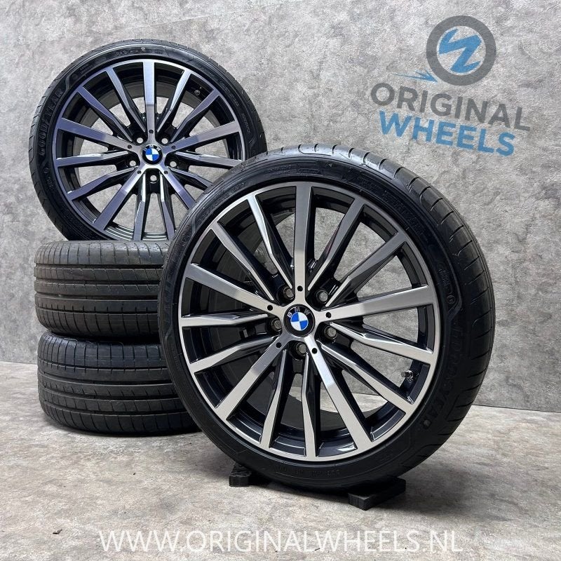 18 inch originele velgen + zomerbanden BMW 1 2 serie F40 F44, Pneus et Jantes, Pneus été, -, 18 pouces