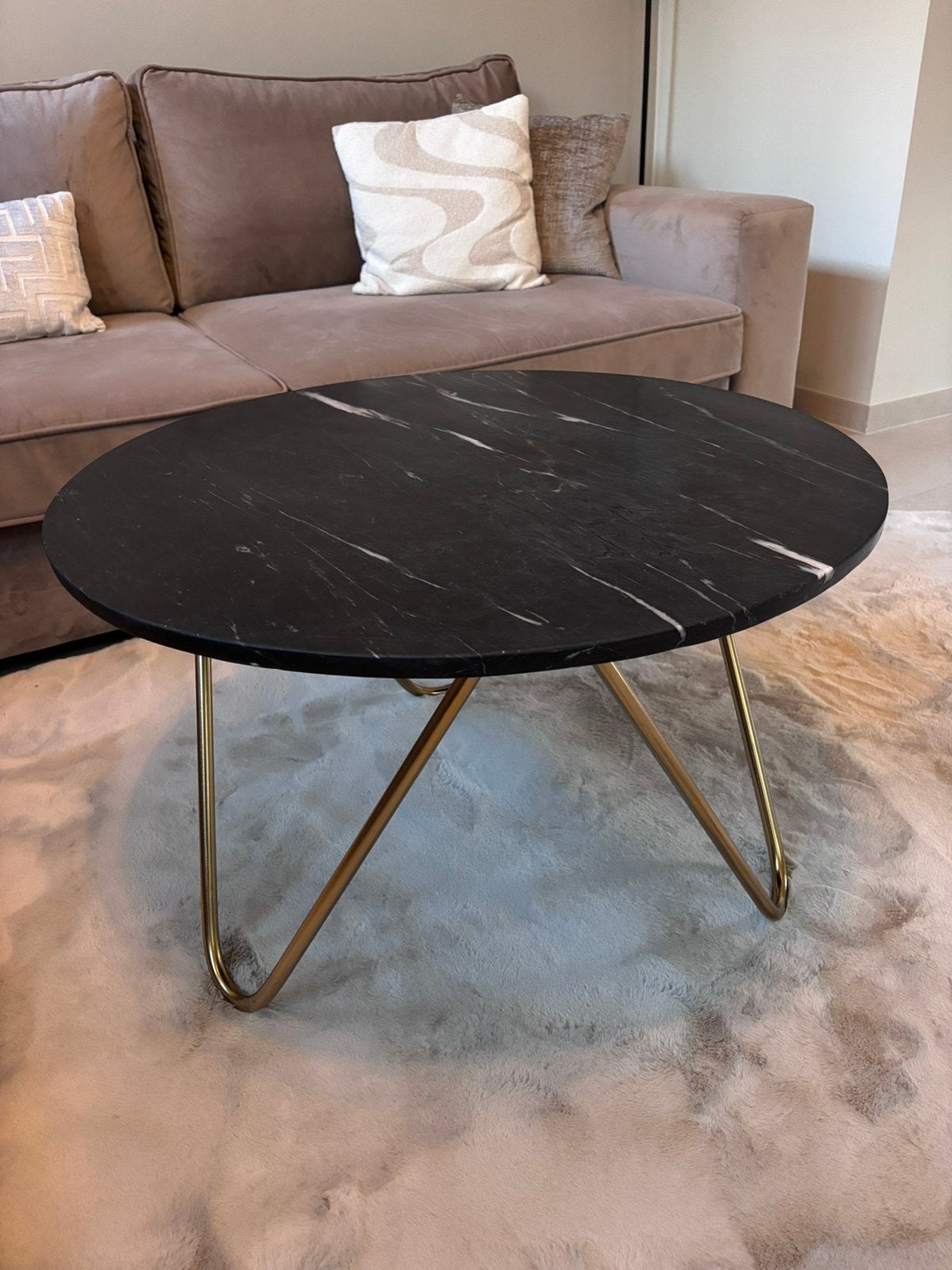Salontafel uit marmer, Rond, Métal, Enlèvement, Utilisé