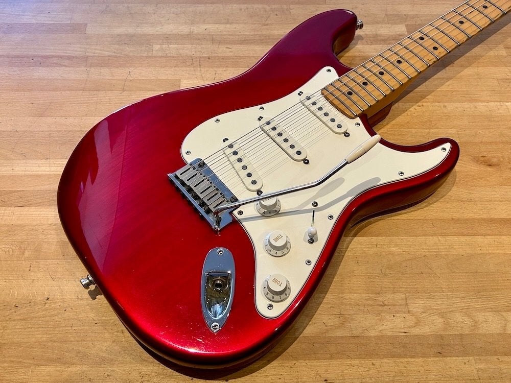 Fender 1995 American Standard Stratocaster Crimson Burst, Fender, Enlèvement ou Envoi, Burg. Philipslaan 108-110, 3680 Maaseik