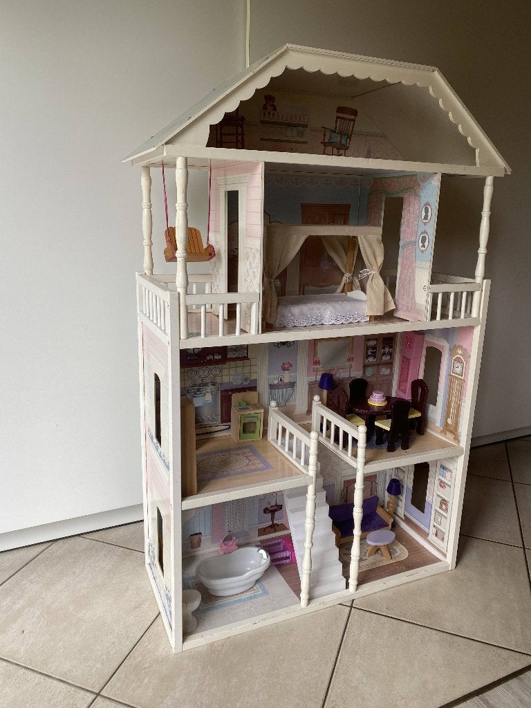 Groot houten KidKraft poppenhuis + Barbie poppen en meer, Ophalen, Gebruikt, Poppenhuis