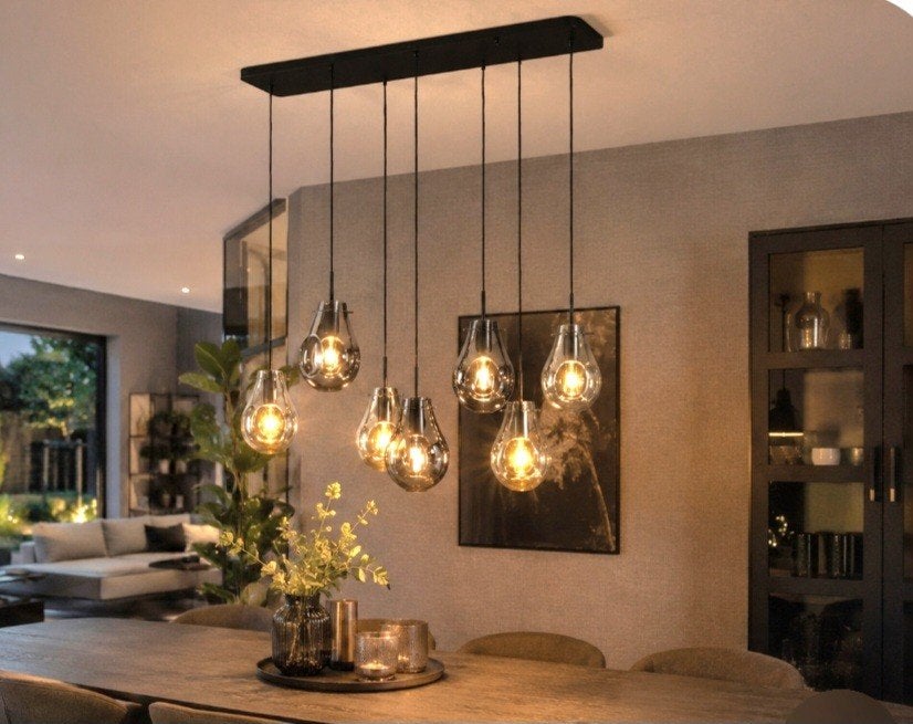 Een grote hanglamp van COCO maison 
prachti, Huis en Inrichting, Lampen | Hanglampen, Ophalen
