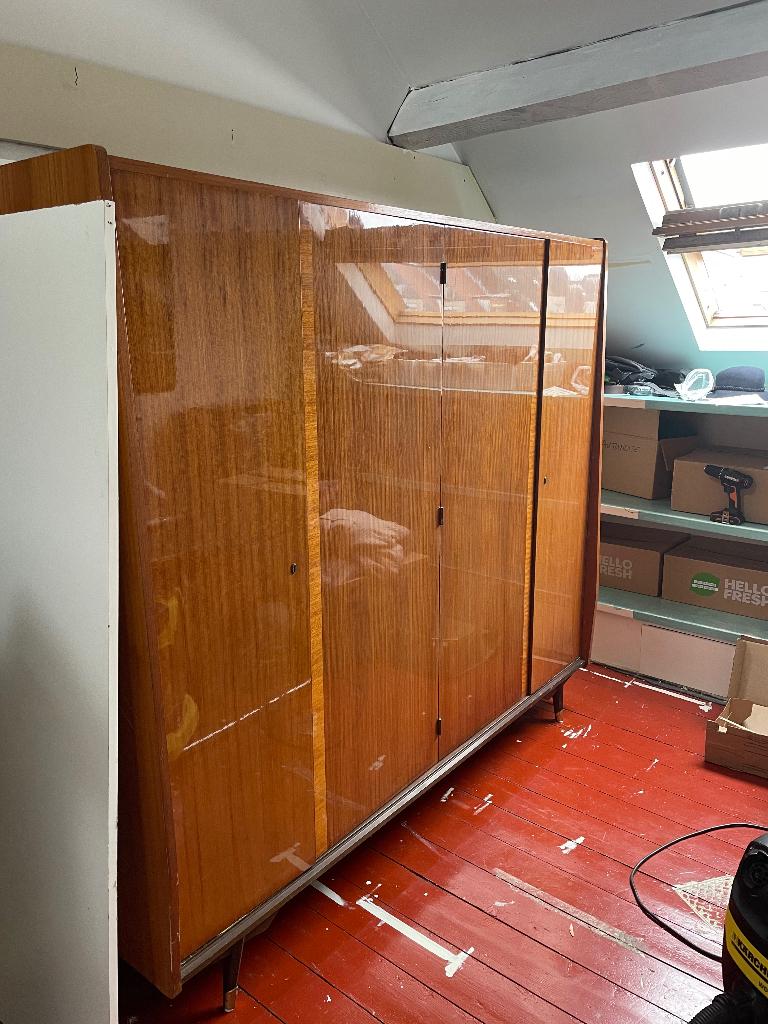 Mooie vintage kleerkast – jaren 60 stijl, Maison & Meubles, 150 à 200 cm, Utilisé, Mid-century, Avec tablette(s)