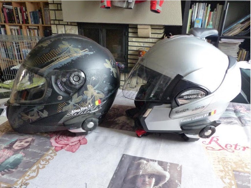 2 Casques de moto Shark + intercom SENA Evo 20S, Motoren, Kleding | Motorhelmen, Systeemhelm, Dames, XL, Shark