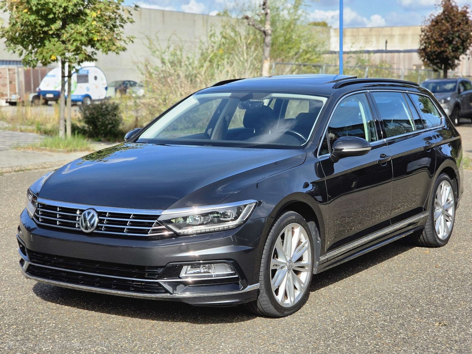Volkswagen Passat Variant 2.0 TDi Highline DSG / FULL OPTION, Automaat, Dealer onderhouden, Stof, 4 cilinders