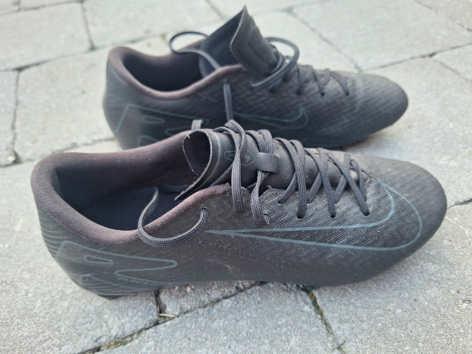 voetbalschoenen nike mercurial academy versie, Ophalen, Zo goed als nieuw, Schoenen