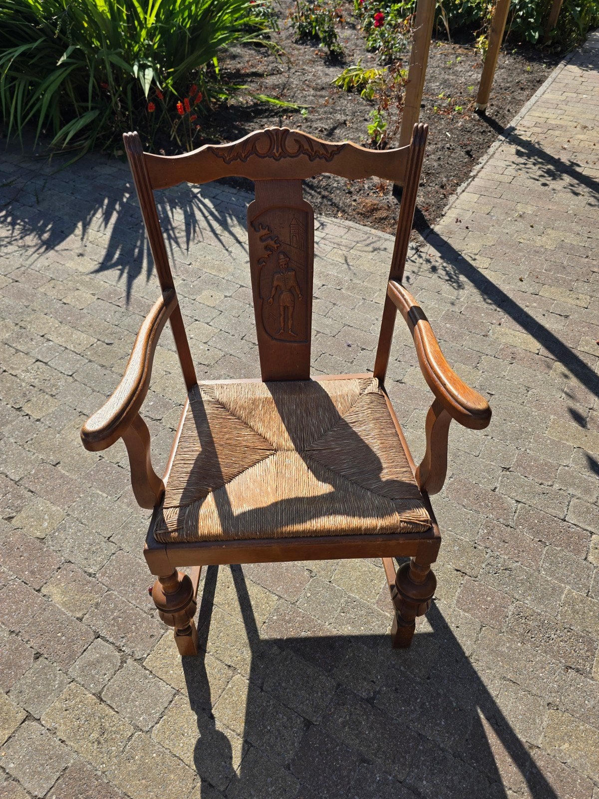 2 fauteuils en chêne — style flamand, figure sculptée + pass, Antiquités & Art, Enlèvement