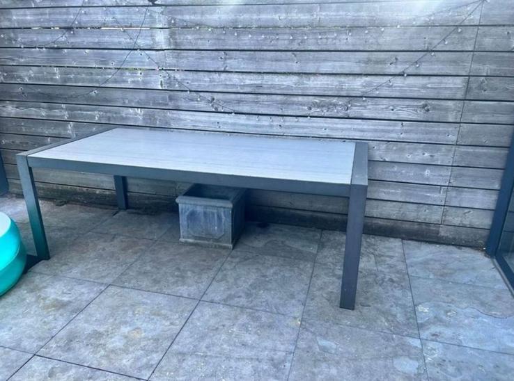 Moderne tuintafel met aluminium frame, Tuin en Terras, Ophalen, Zo goed als nieuw, Aluminium