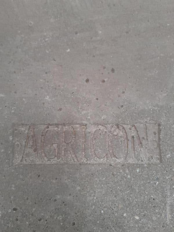 betonplaten, Zakelijke goederen, Ophalen