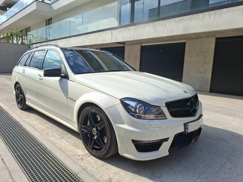 Mercedes C63 AMG - 6.2 V8 - Lichte vracht, Cuir, Achat, 2 places, Noir