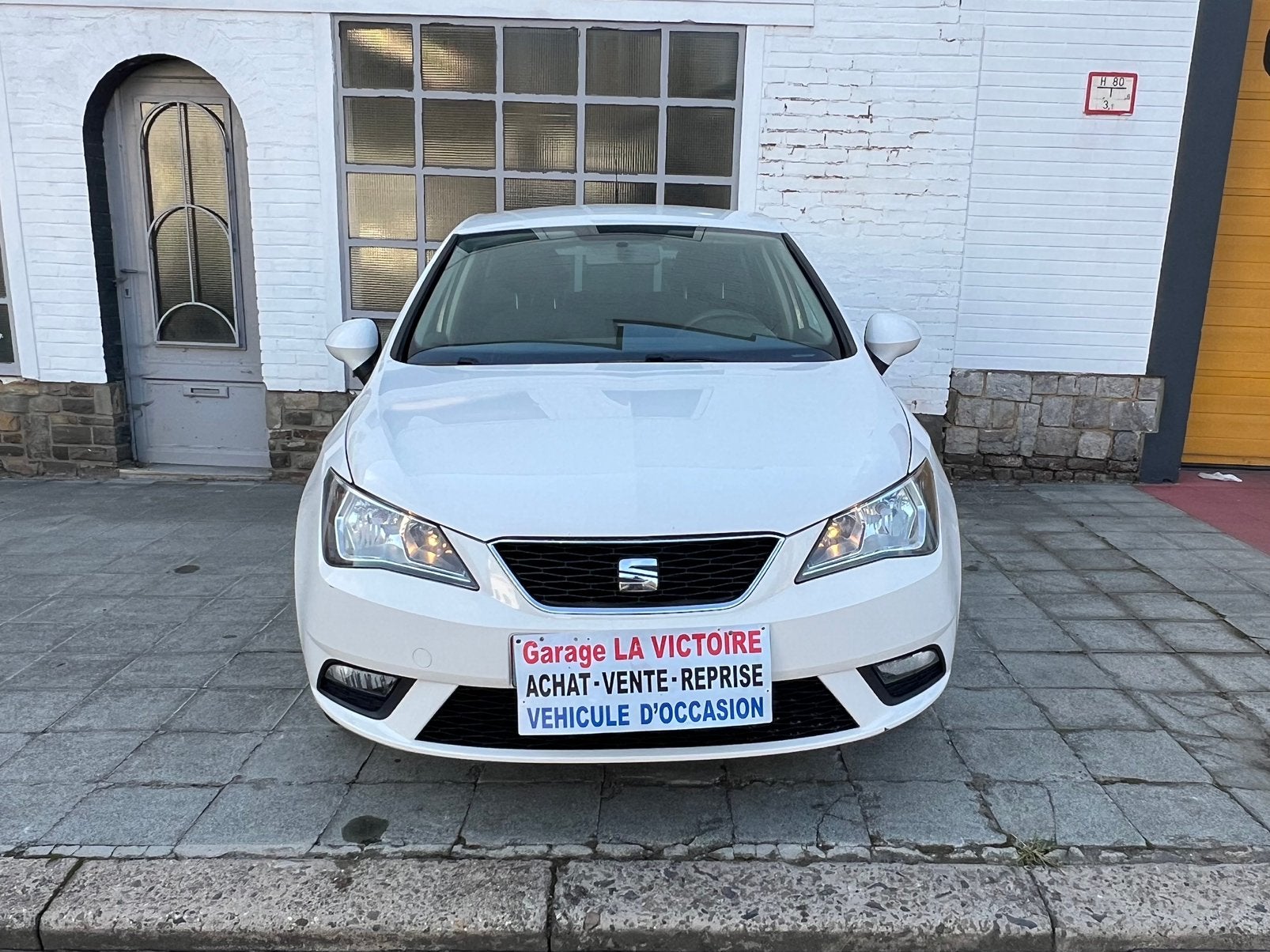 Seat Ibiza 5 Portes 2015année 1.2 essence 44kw 0032478767323, Autos, Euro 5, Achat, Entreprise, 5 portes