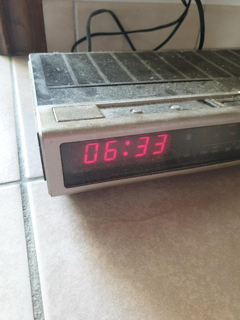 Vintage Philips Klok Radio 90 AS590/70, Ophalen, Gebruikt, Radio