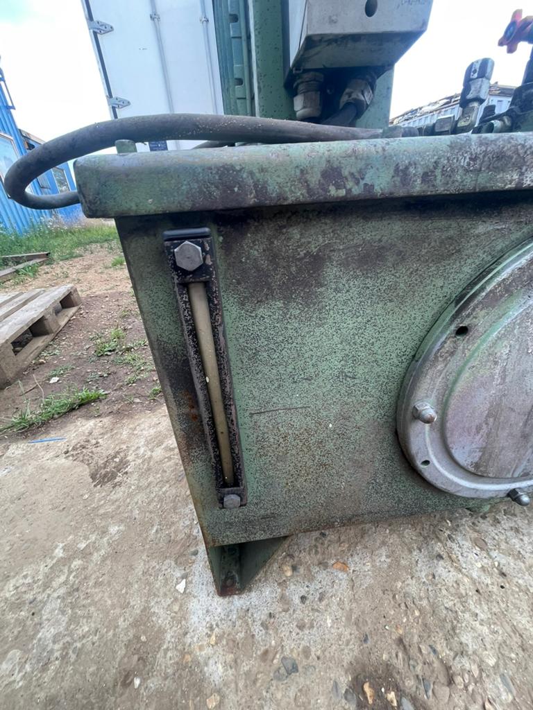 Hydraulische pomp te koop waarde 300€, Ophalen, Gebruikt