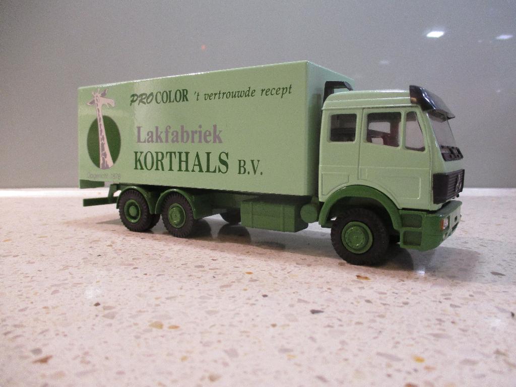 Lion Toys Mercedes EPS Lion Toys Lakfabriek Korthals B.V., Hobby en Vrije tijd, Modelauto's | 1:50, Verzenden, Zo goed als nieuw