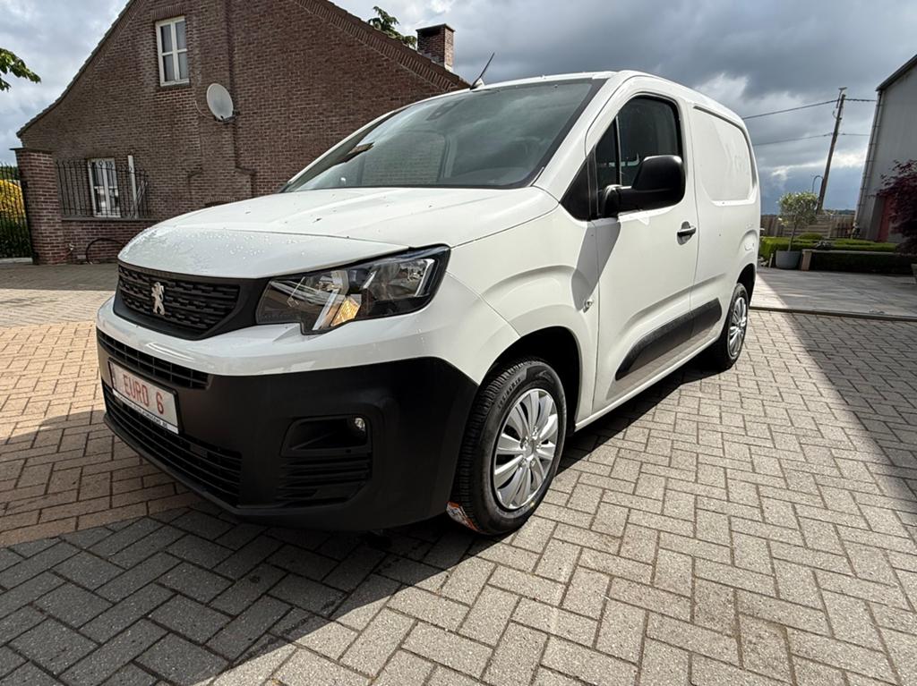 Peugeot partner euro 6, Auto's, Voorwielaandrijving, Stof, Wit, Bedrijf