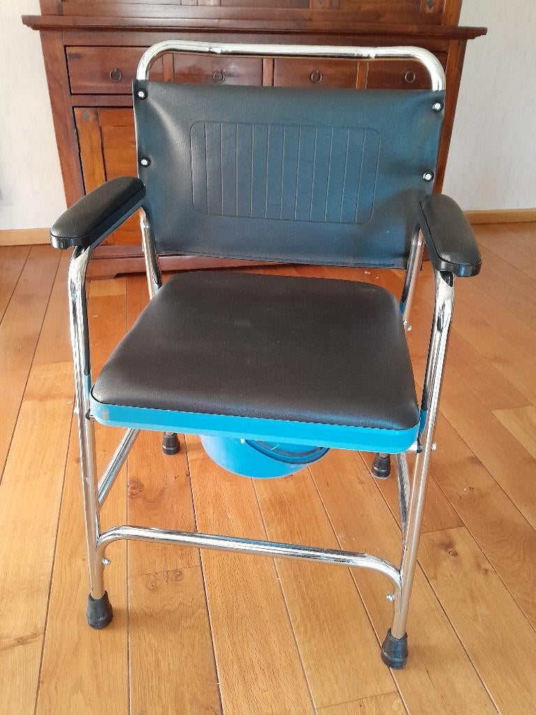 Mobiclinic toiletstoel, Ophalen, Zo goed als nieuw