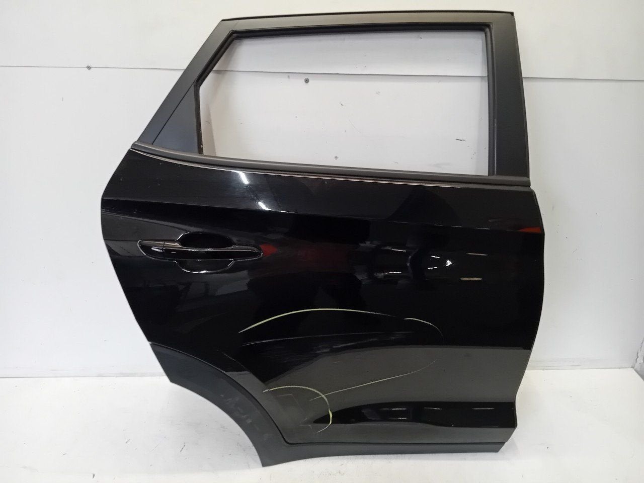 Portier rechts achter Hyundai Tucson, Onderdelen@venauto.nl, Van der Ven Autorecycling B.V., Ettenseweg 76, 4706 PB Roosendaal, The Netherlands