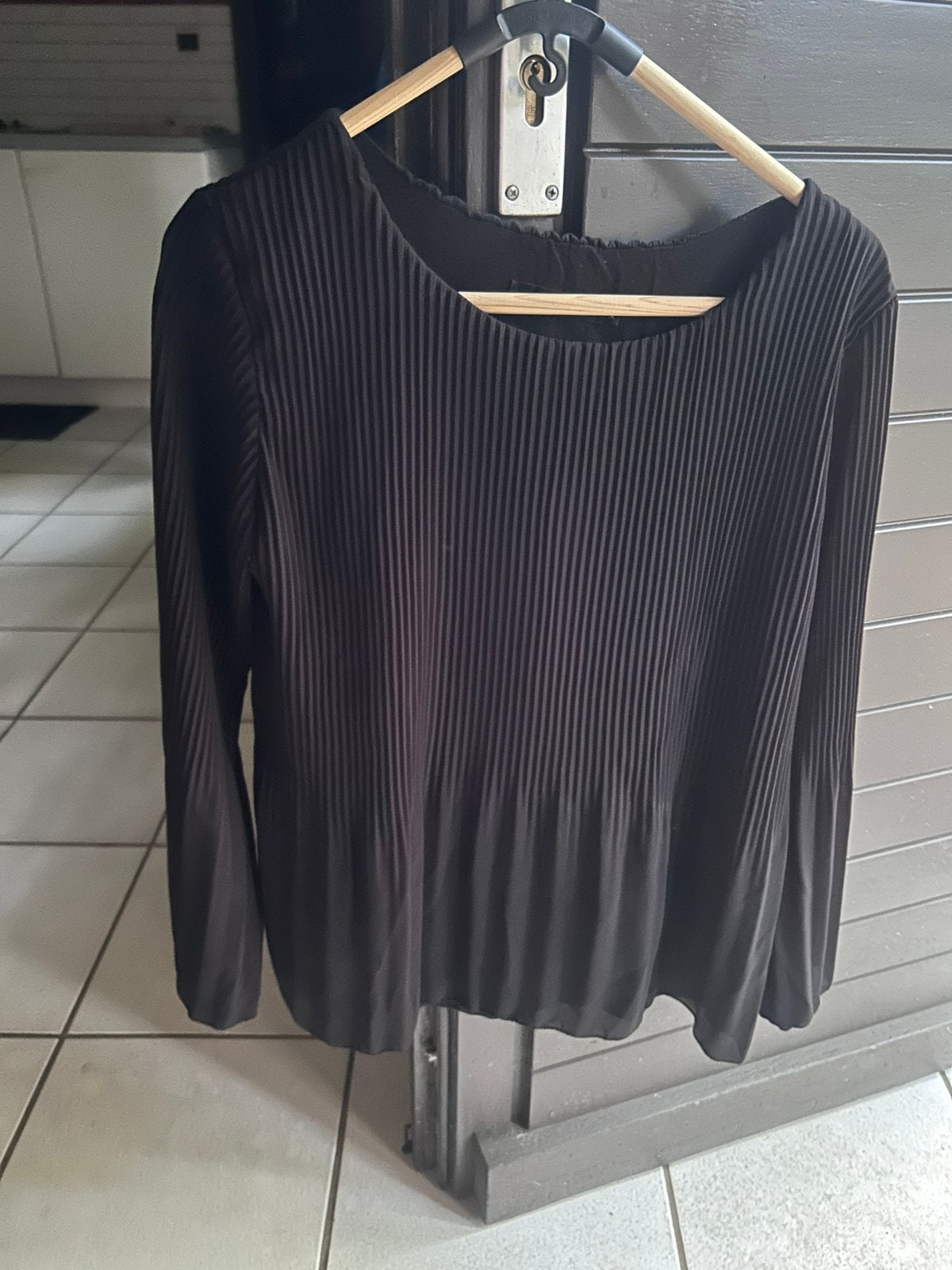 T-shirt met lange mouwen maat XL, Ophalen, Zo goed als nieuw