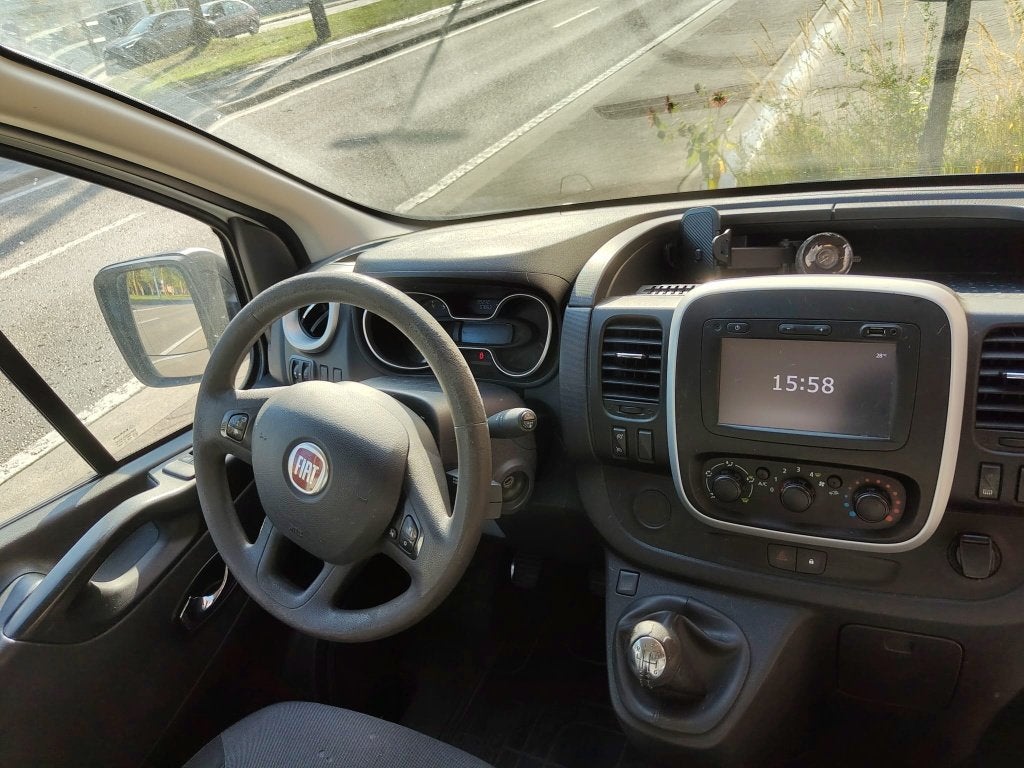 Lichte vracht, Auto's, Voorwielaandrijving, Euro 5, Stof, Wit