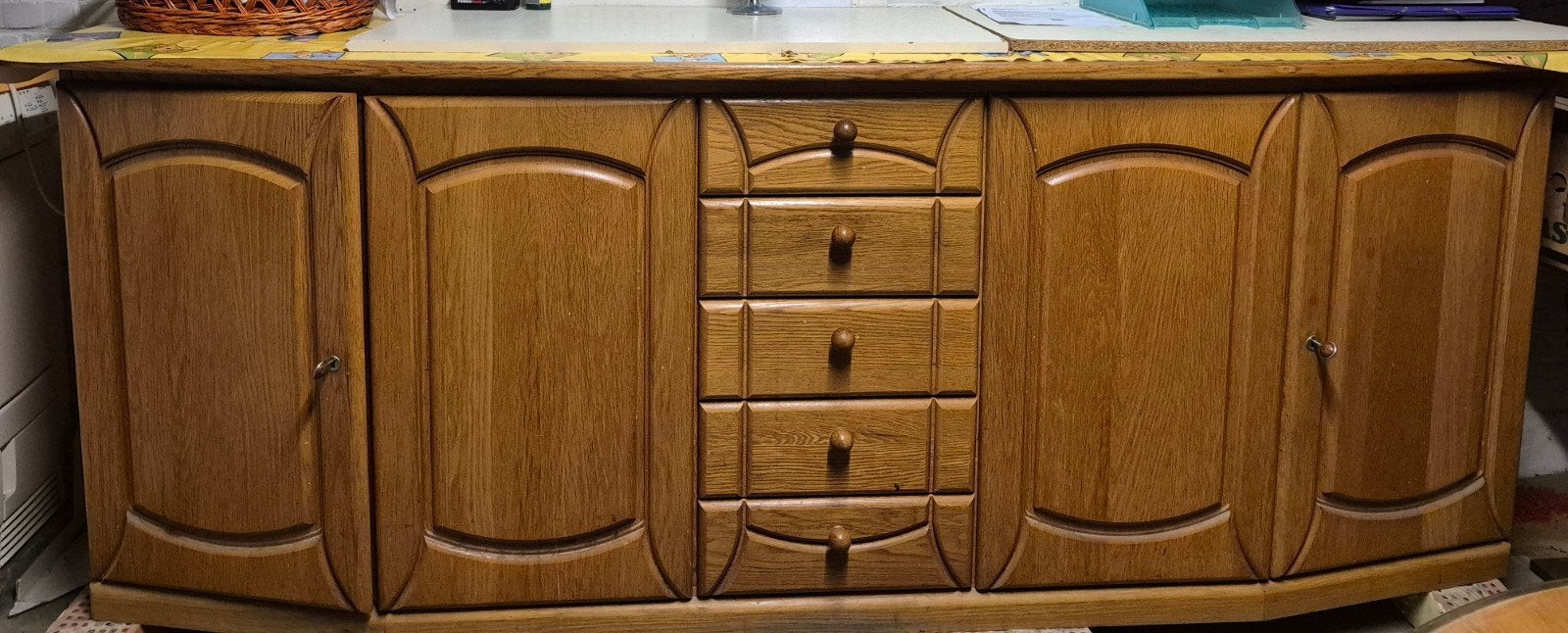 Grand buffet classique à 5 tiroirs, Avec tiroir(s), 200 cm ou plus, Chêne, Klassiek