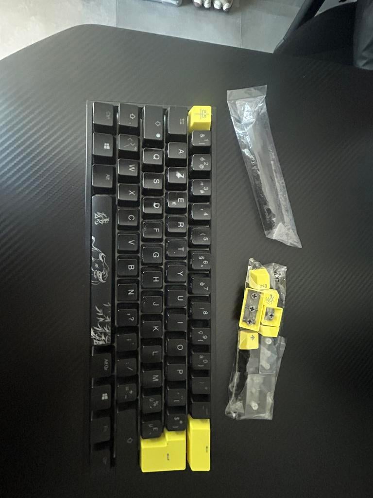 Keyboard ducky one 2 mini, Clavier gamer, Azerty, Comme neuf, Enlèvement