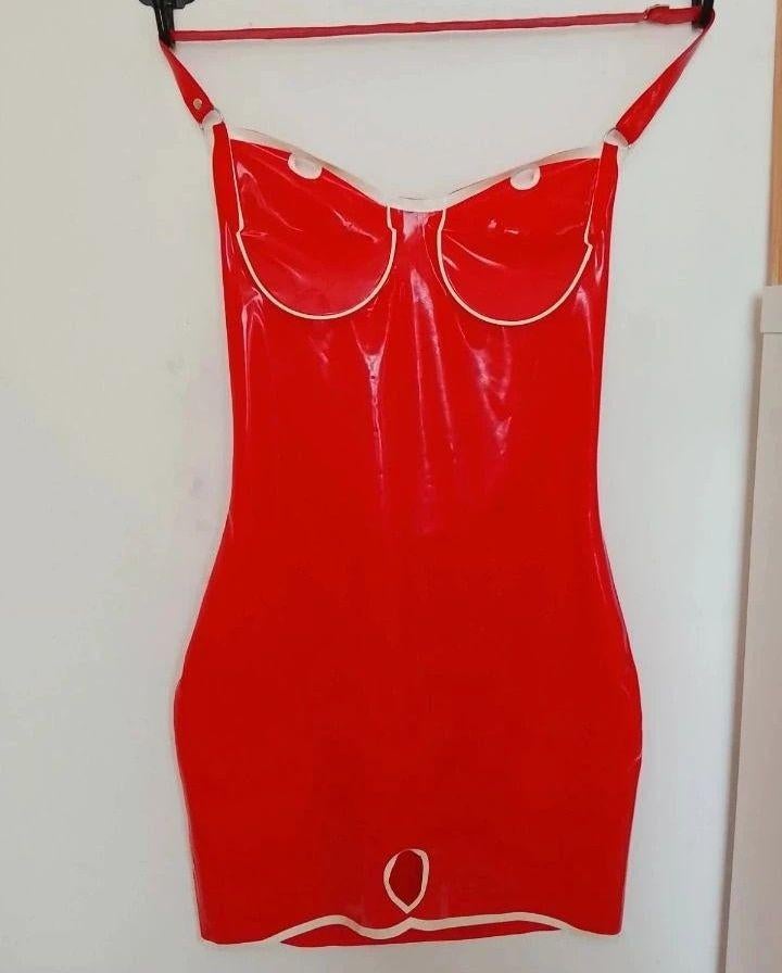 Red latex dress - L, Vêtements | Femmes, Robes, Porté, Taille 42/44 (L), Rouge, Au-dessus du genou, Enlèvement