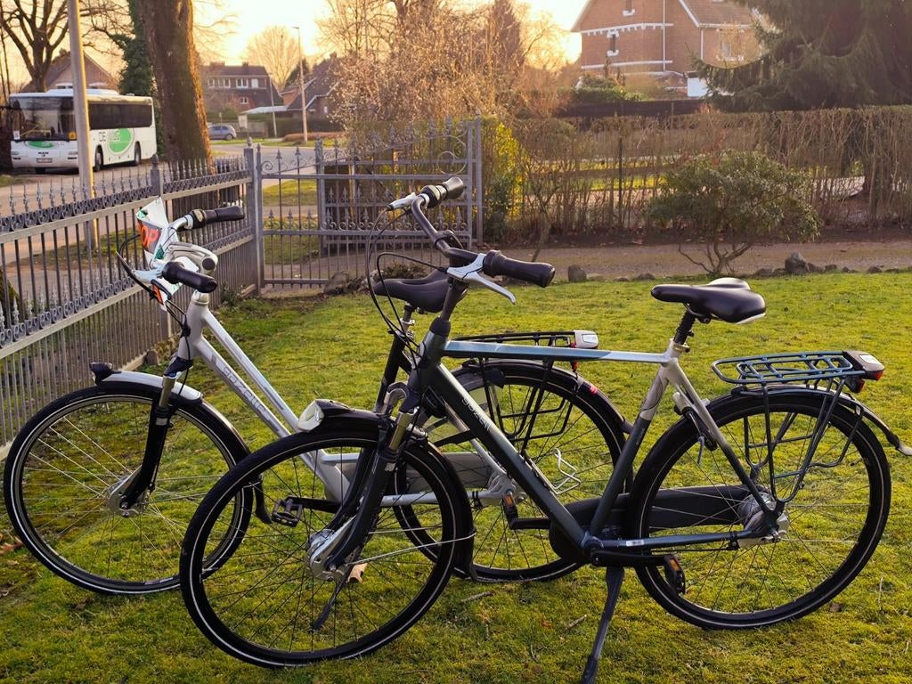 2 vélos Gazelle en bon état, Vélos & Vélomoteurs, Vélos | Hommes | Vélos de sport & Vélo de randonnée, Enlèvement, 28 pouces, Gazelle