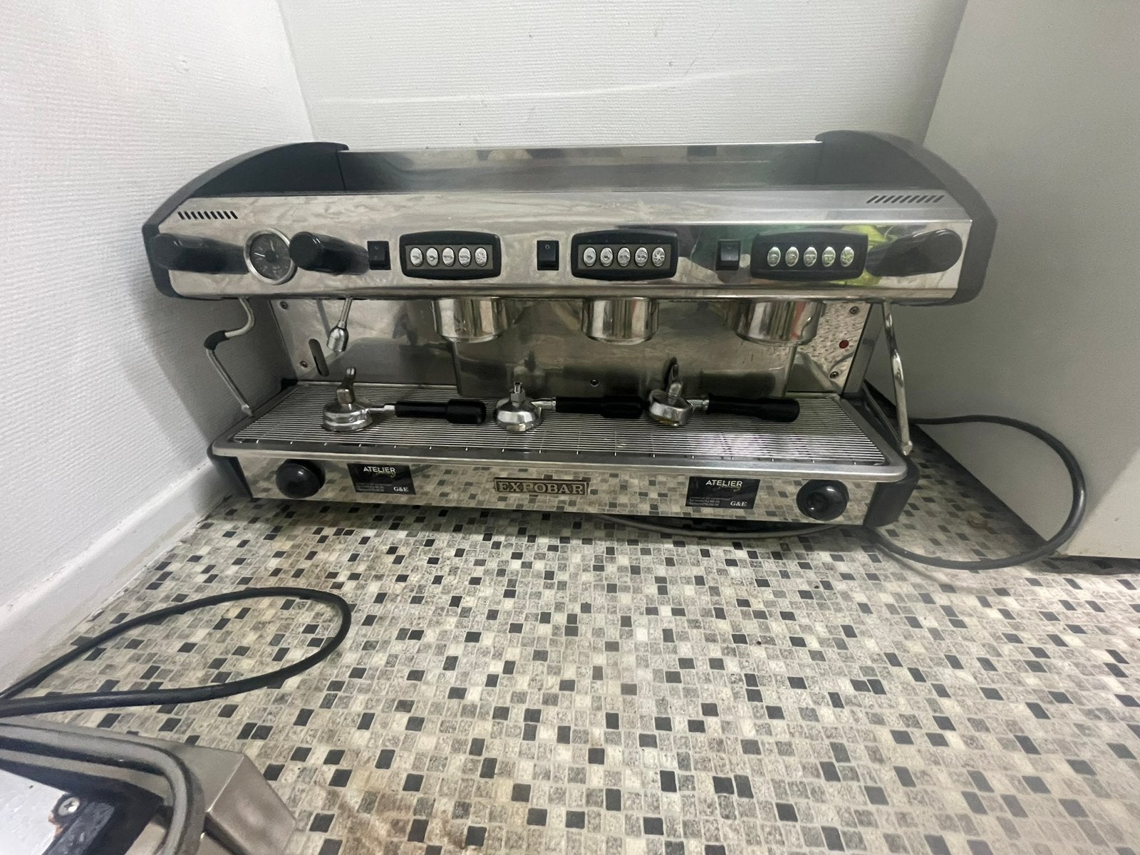 Cafetière et machine à expresso professionnelles hôtelière, Articles professionnels, Enlèvement ou Envoi, Café et Espresso