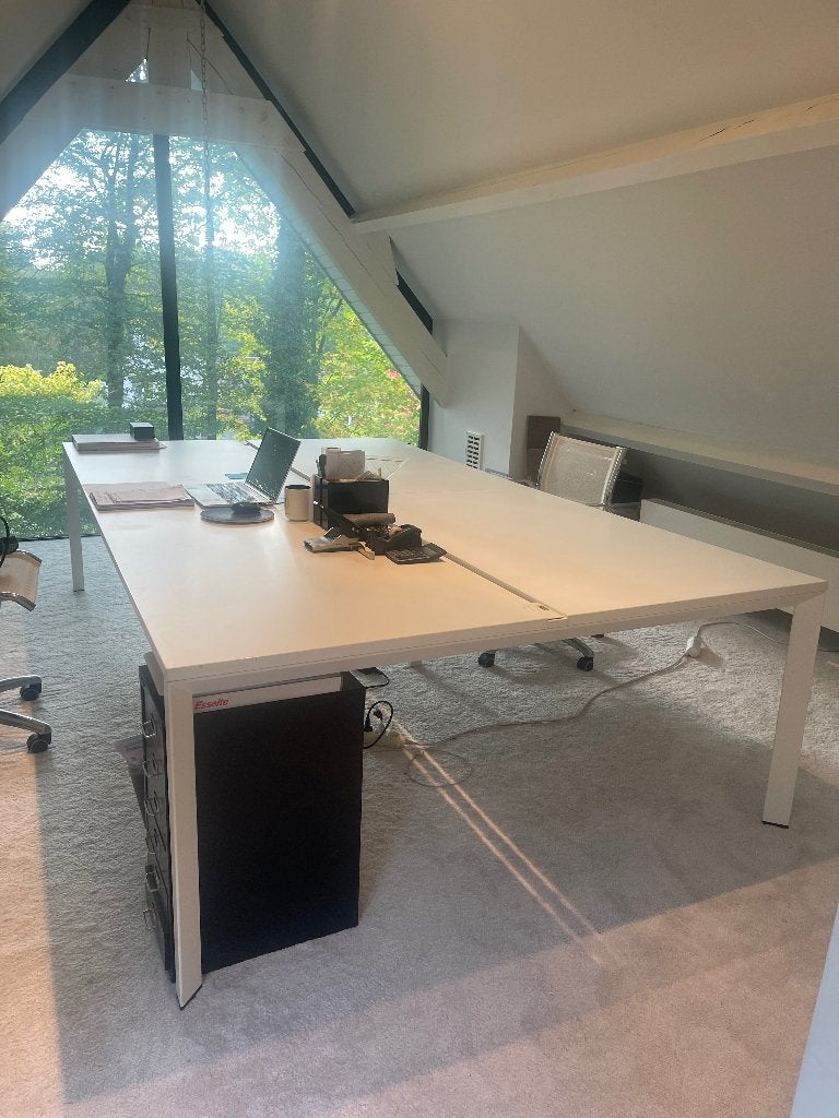 Bureau blanc avec chaise et bloc tiroir, Maison & Meubles, Autres marques, 165 cm, 280 cm, Démontable