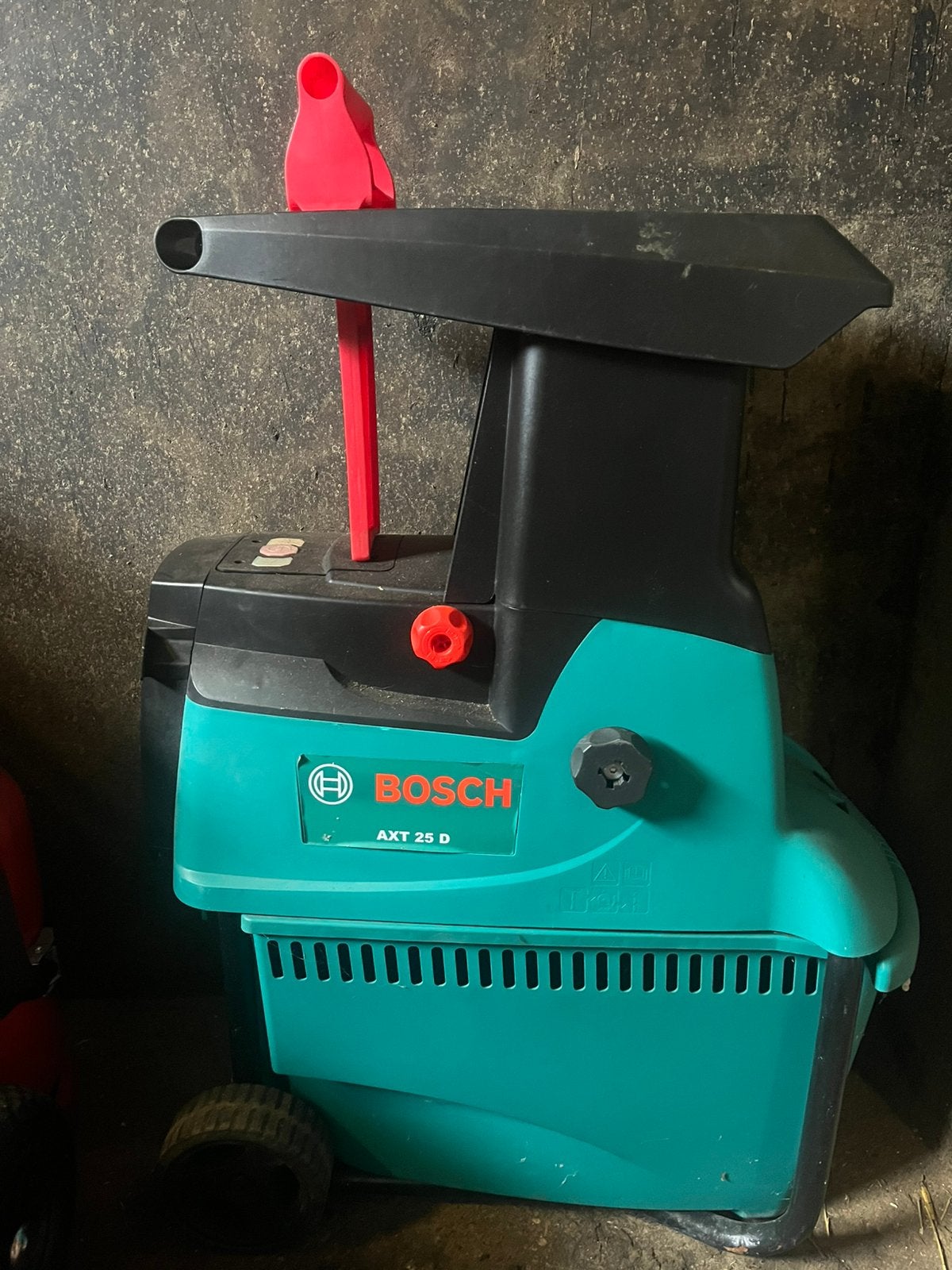 Bosch axt 25 D hakselaar 230v, Enlèvement, Comme neuf