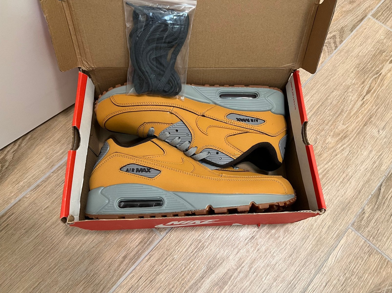 Nike Air Max nieuw 44 (doos fofo), Ophalen, Nieuw
