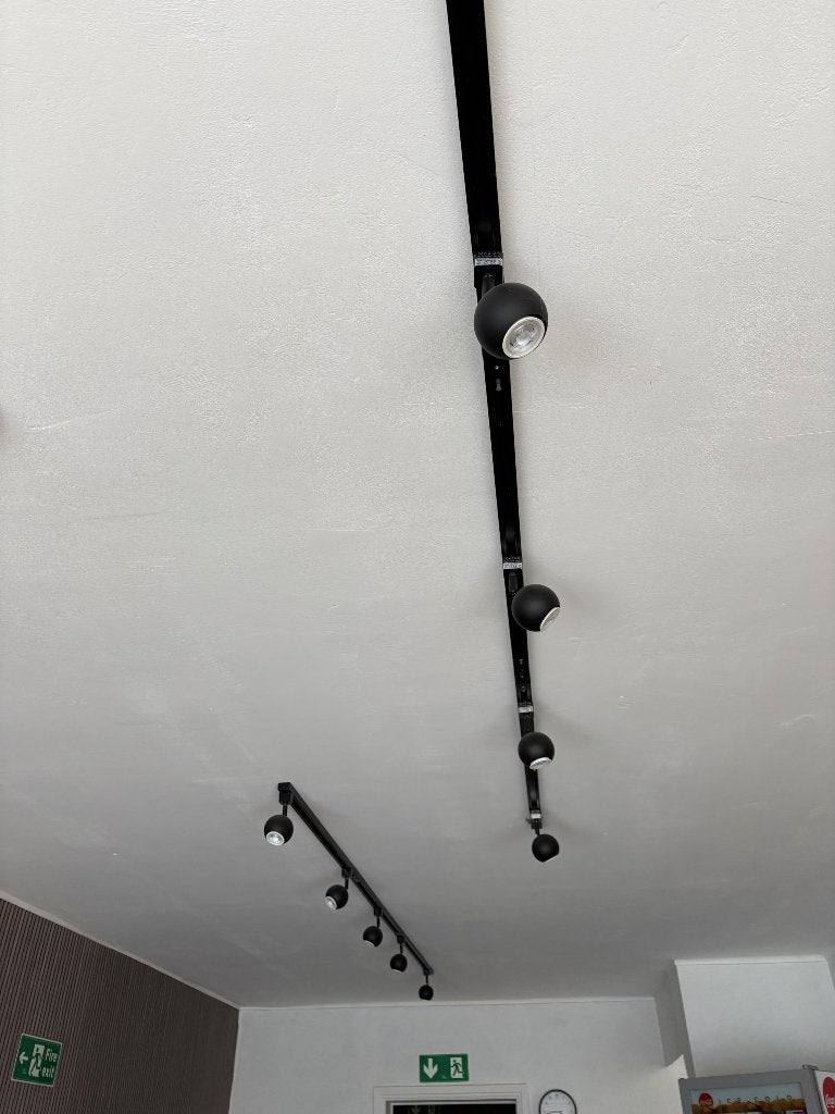 Verlichtingsrail met 5 spots, Ophalen, Zo goed als nieuw, Plafondspot of Wandspot