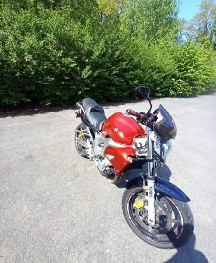 Yamaha Fazer 600, Motos, Motos | Yamaha, Particulier, Naked bike, 4 cylindres, Quickshifter, Échappement sport, Enlèvement