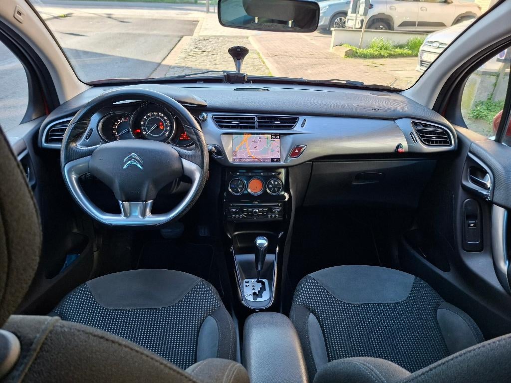 Citroen C3 1.6i AUT. GPS. Prete a immatriculer , EXCLUSIVE, Rouge, Euro 5, Airbags, Entretenue par le concessionnaire