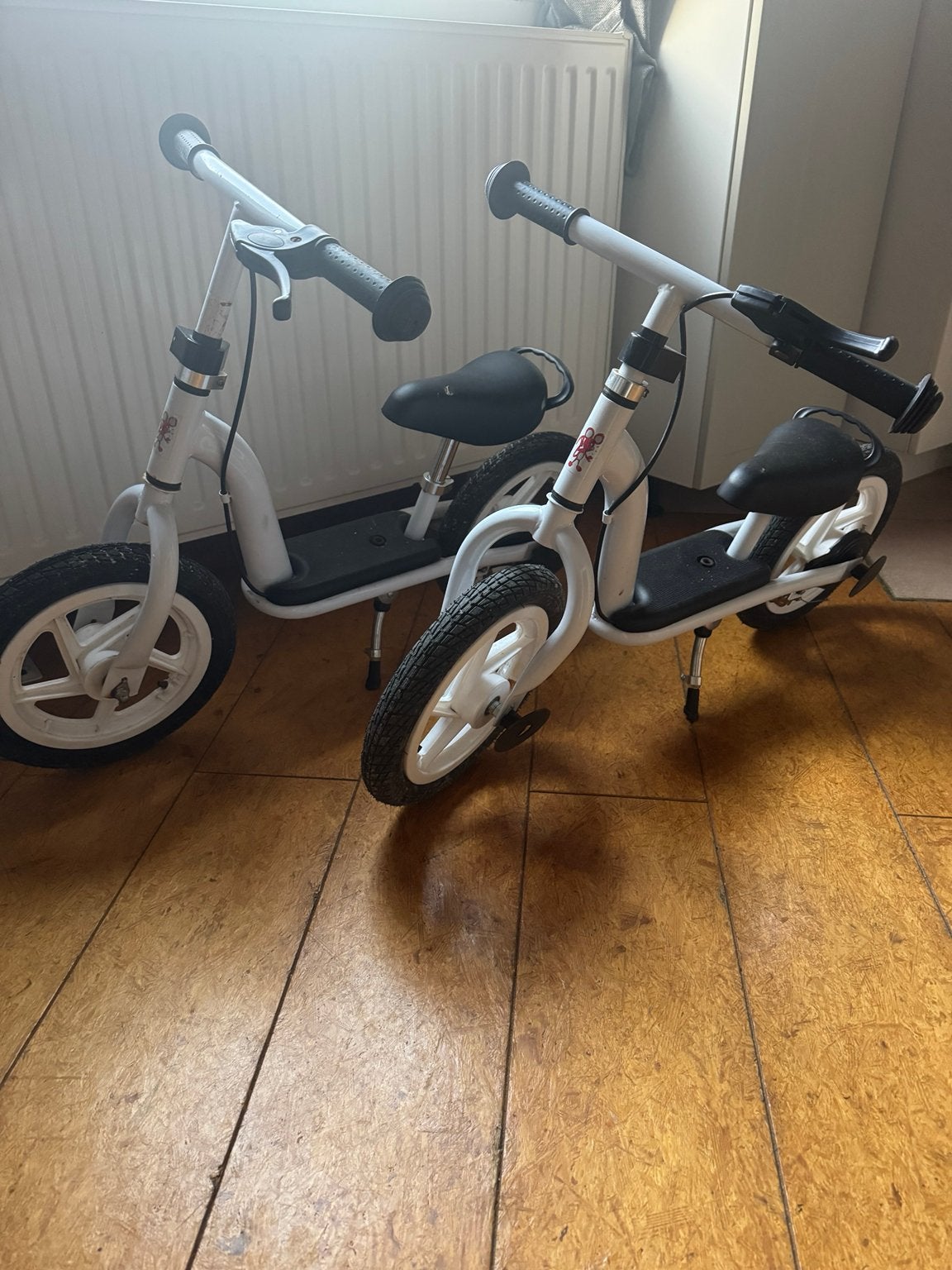 Lot de 2 draisiennes enfant blanches – Bon état, Enlèvement, Comme neuf