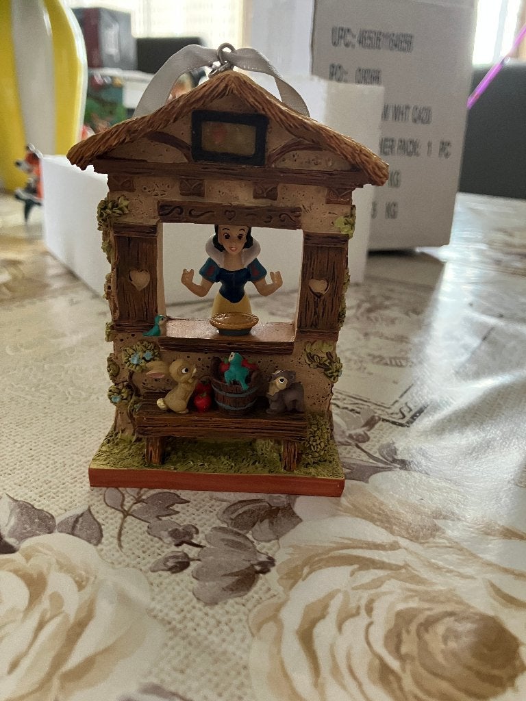 Disney ornament - Sneeuwwitje ( Snow white ), Ophalen of Verzenden, Sneeuwwitje of Doornroosje, Nieuw, Beeldje of Figuurtje