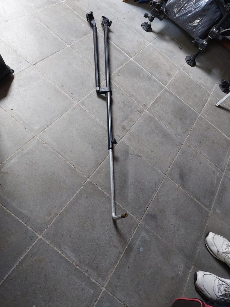Feedersteun merk rive, Ophalen