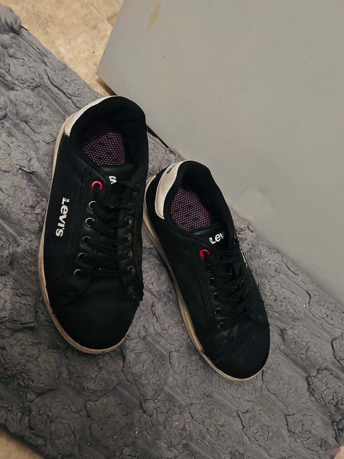 Basket levis neuf, Enlèvement ou Envoi, Comme neuf